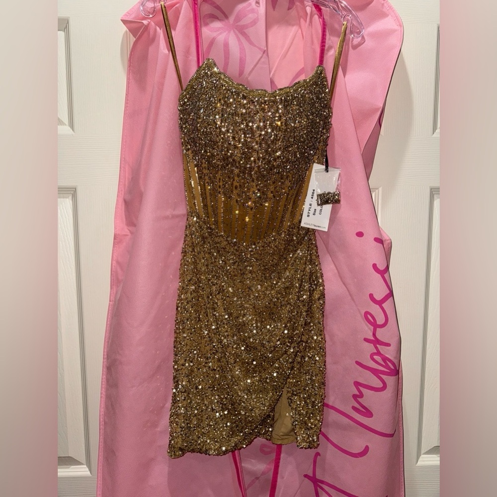 Dazzling Gold Sequin Mini Dress - Picture 2 of 3